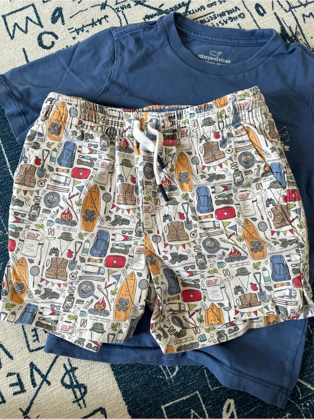 Vineyard Vines size 5 set - blue Camp Tee with Printed Shorts